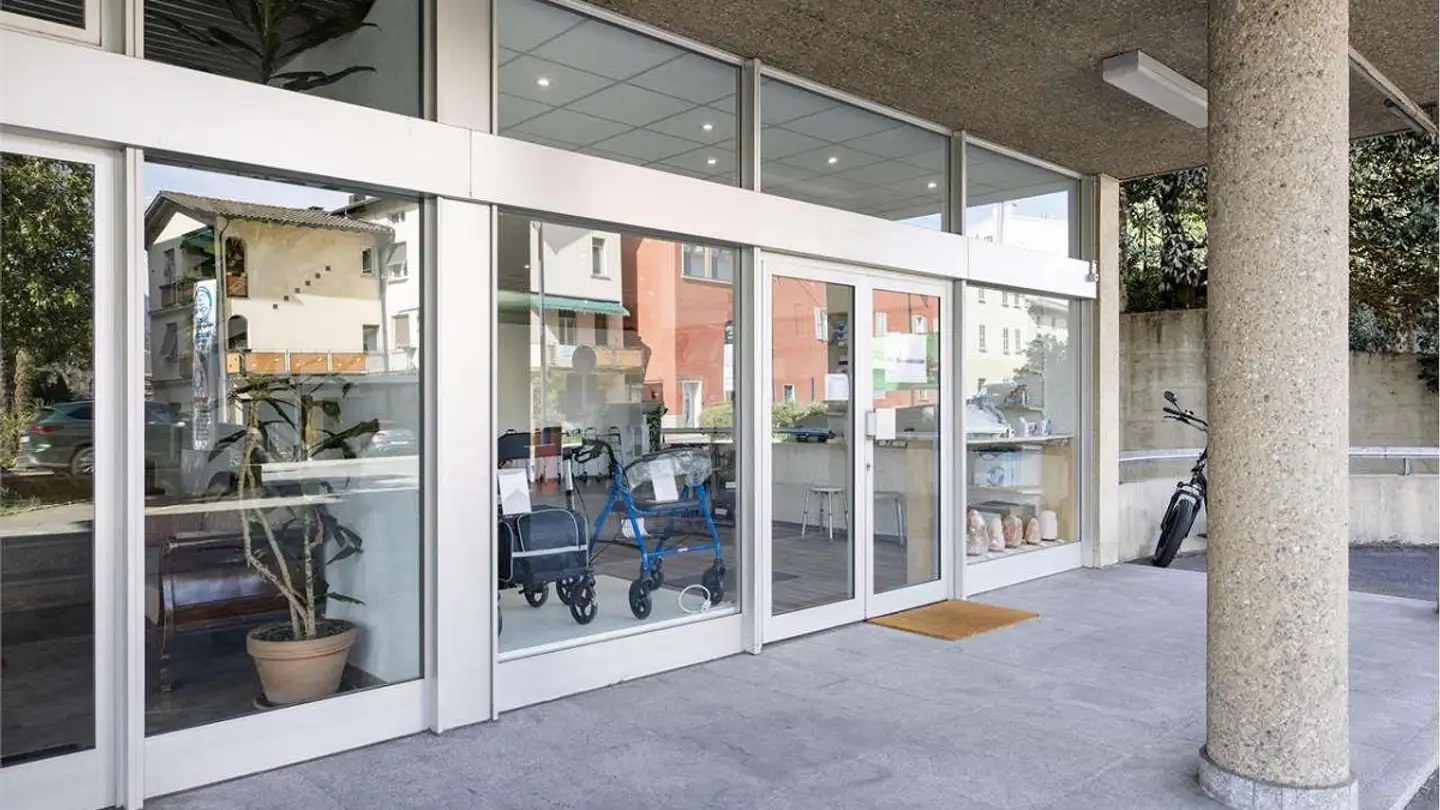 Negozio in affitto - 6982 Agno - Photo 2