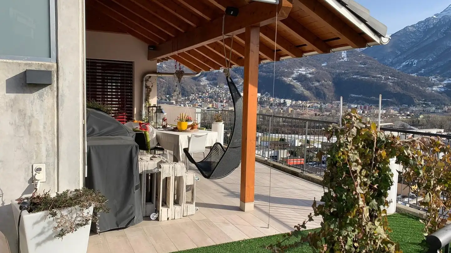 Casa singola in vendita - 6513 Monte Carasso