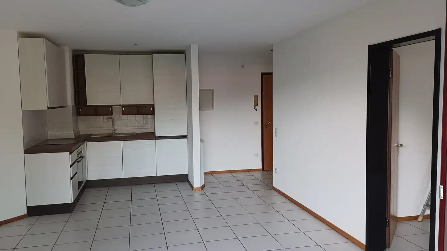 Appartement à louer - Via Ai Ronchi 1, 6988 Ponte Tresa - Photo 2
