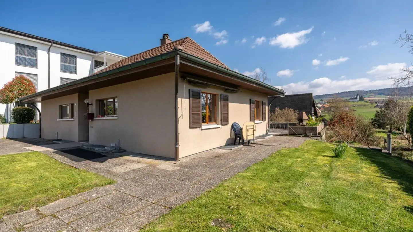 Single house for sale - Bernstrasse 24, 3267 Seedorf BE