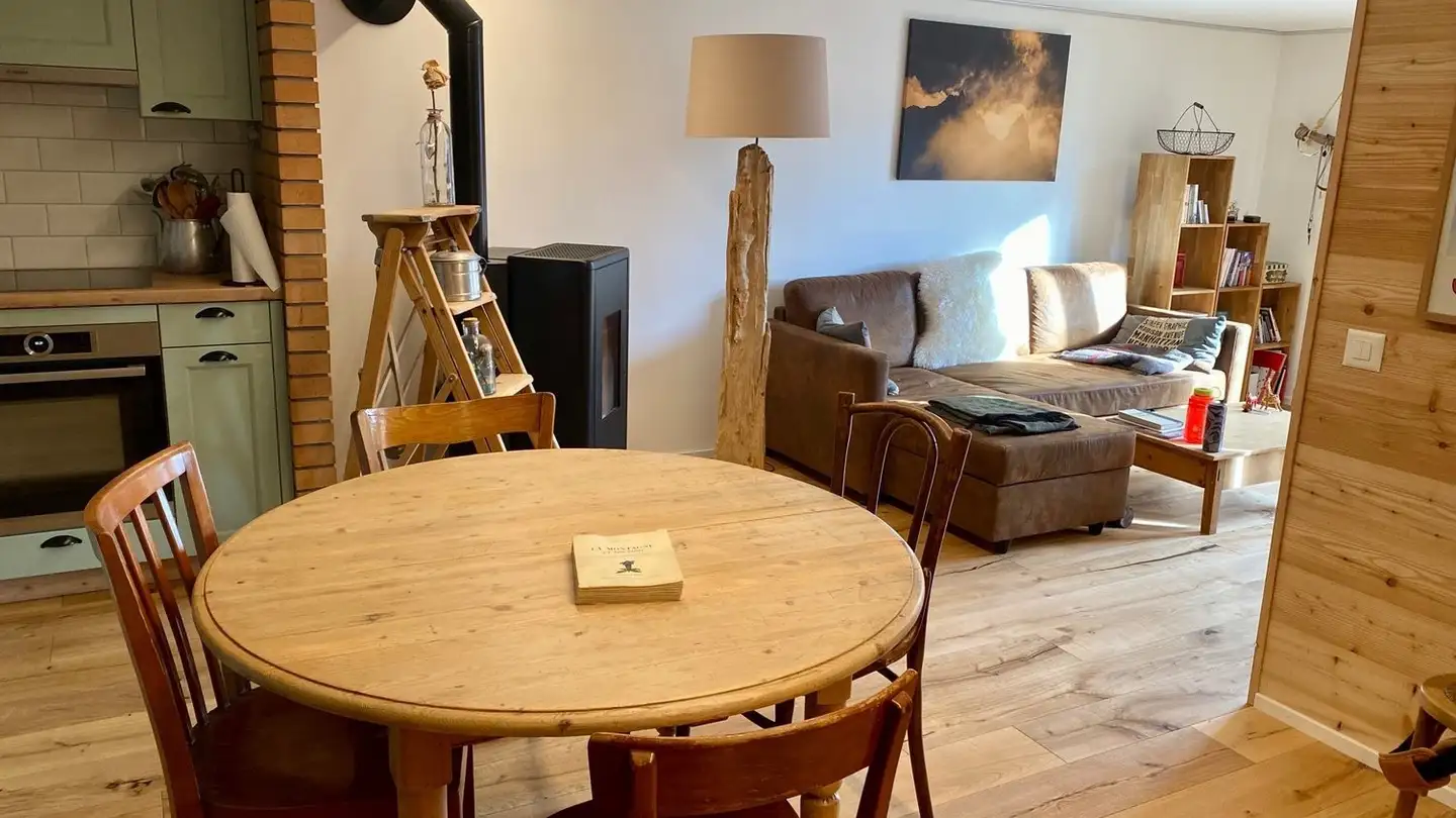 Apartment for rent - 1928 Ravoire - Photo 2