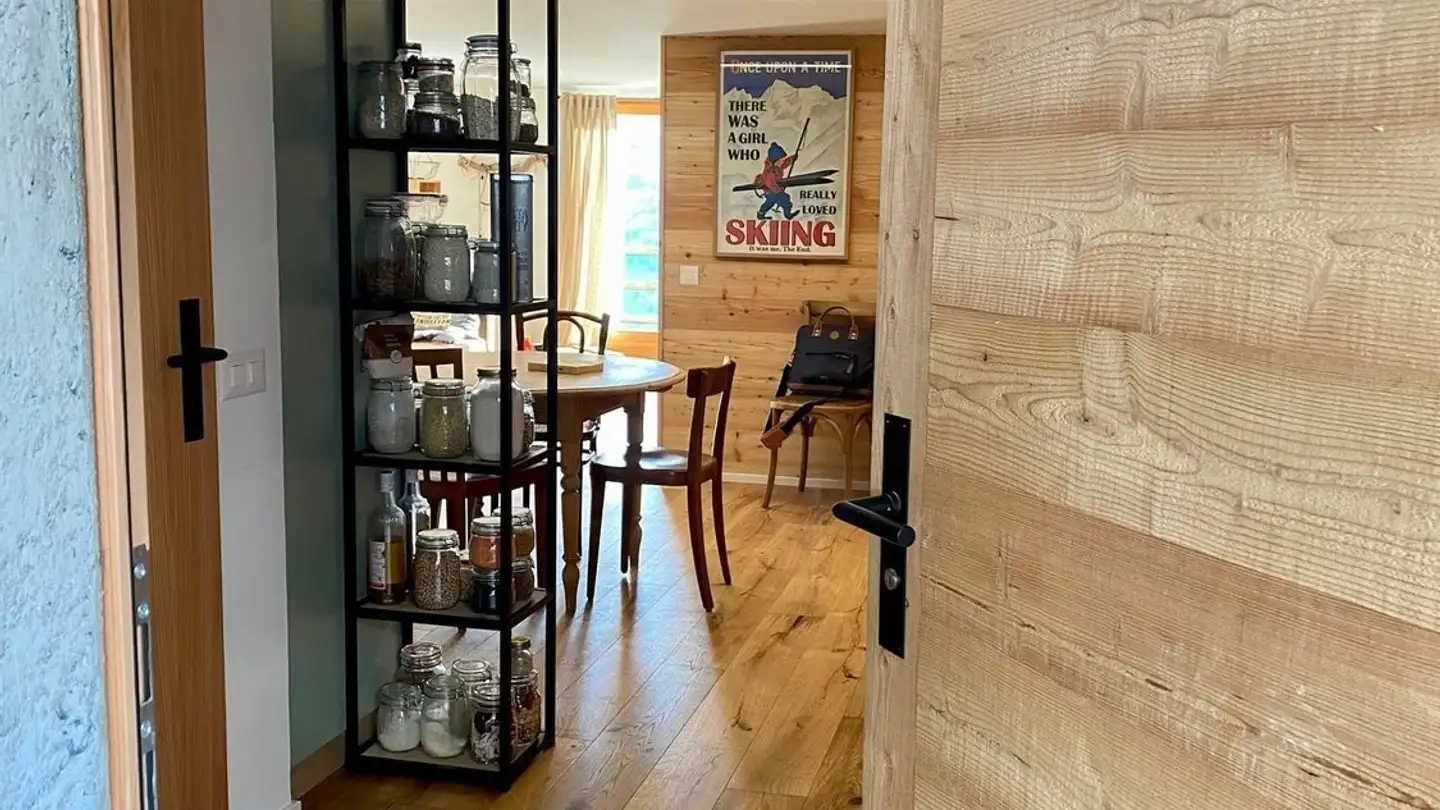 Apartment for rent - 1928 Ravoire