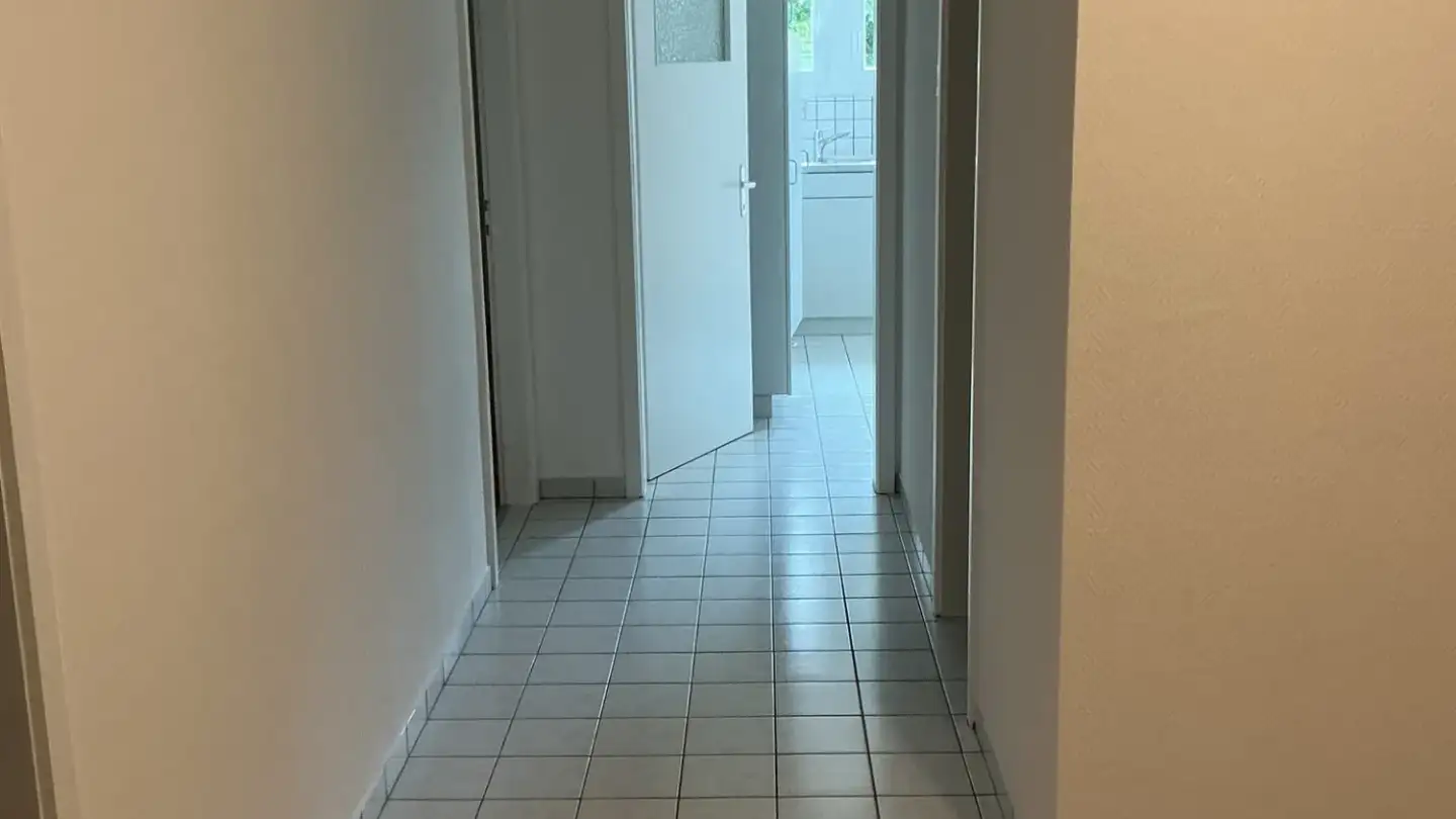 Appartement à louer - Rue De La Vudalla 45, 1630 Bulle - Photo 3