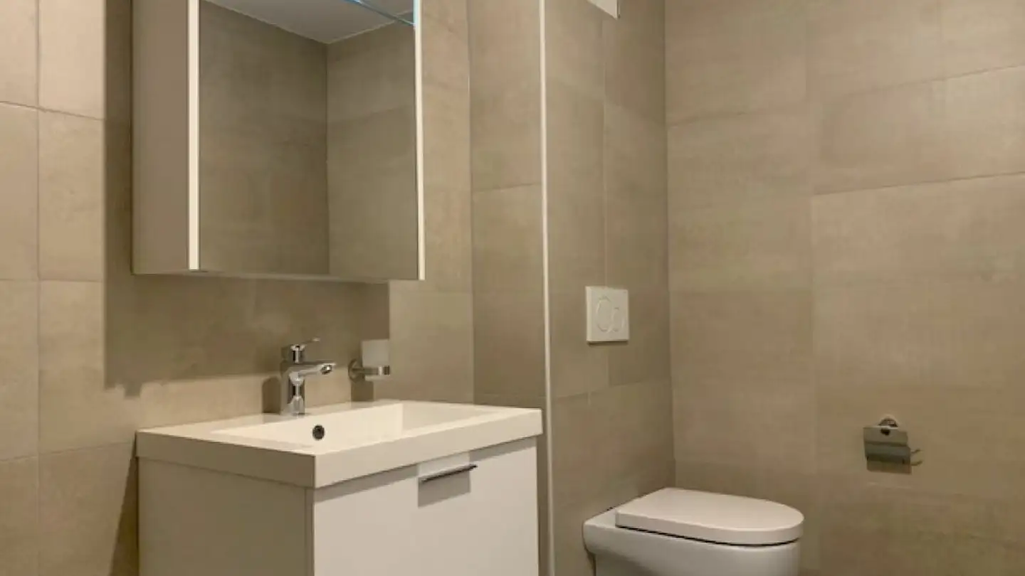 Apartment for rent - Route de l'Eglise 36, 1721 Courtion - Photo 4