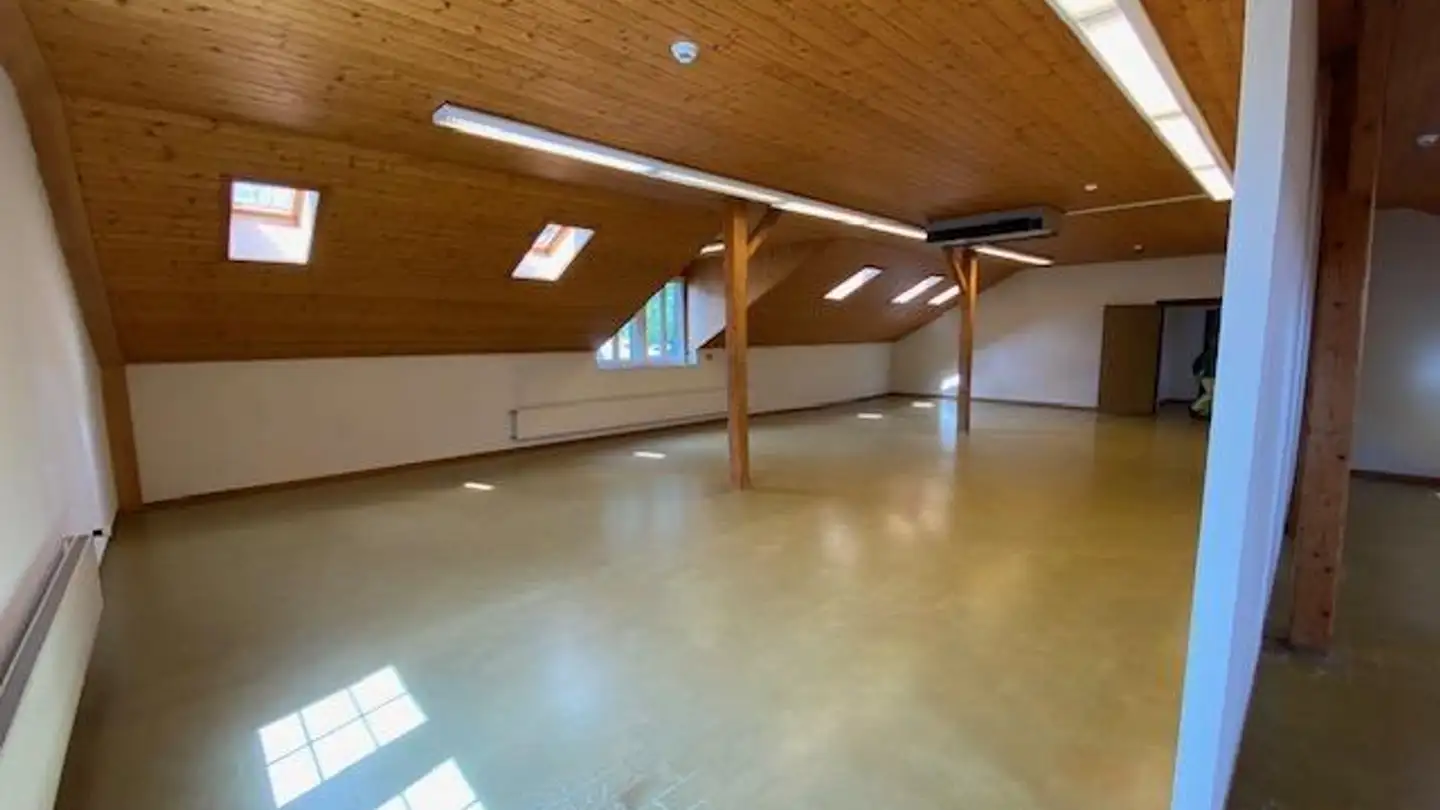 Commercial for rent - Spielmatte 3, 3800 Unterseen - Photo 3
