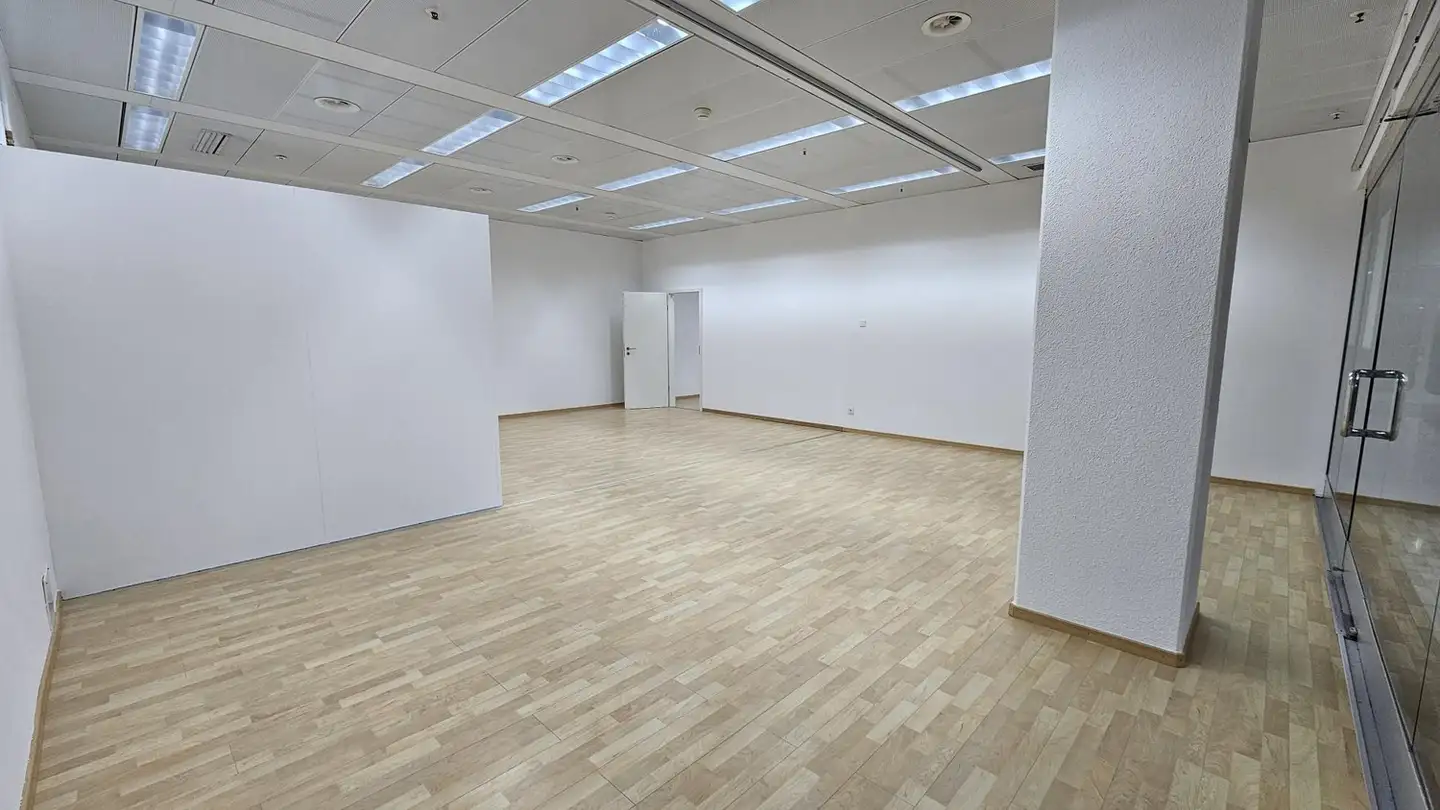 Commercial à louer - Thurgauerstrasse 117, 8152 Glattpark (Opfikon) - Photo 3