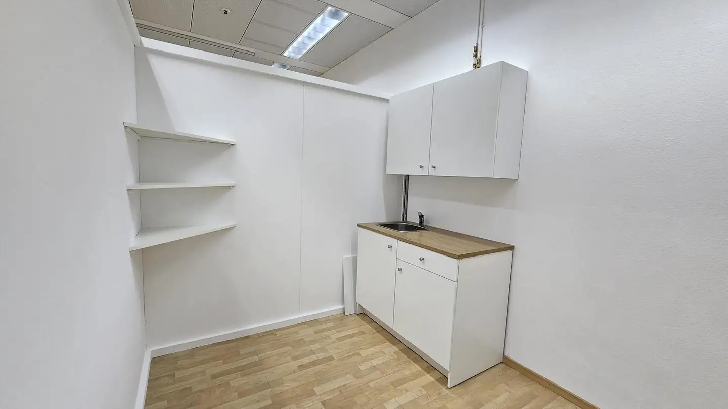 Commercial à louer - Thurgauerstrasse 117, 8152 Glattpark (Opfikon) - Photo 4