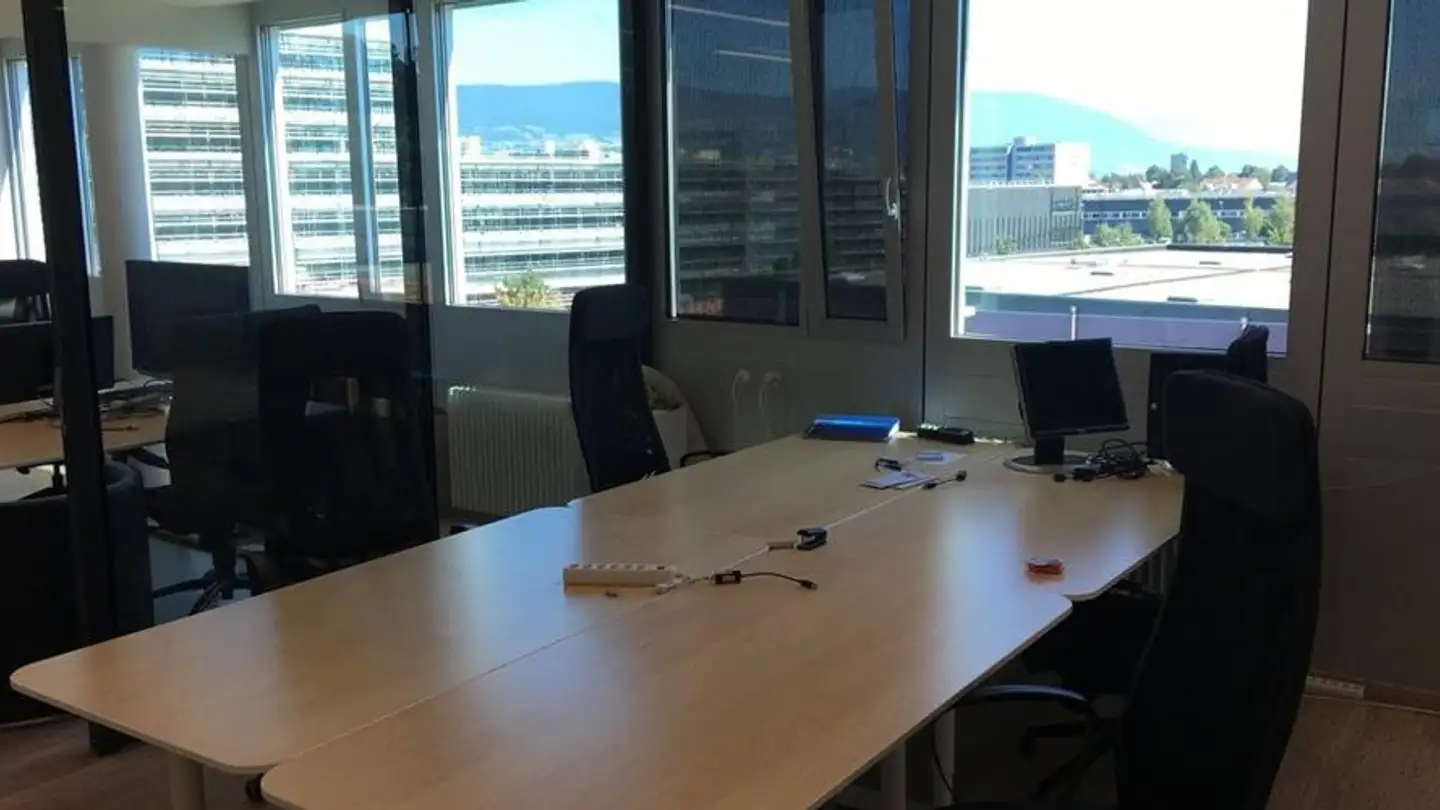 Bureau à louer - Avenue Des Sciences 13, 1400 Yverdon-les-Bains