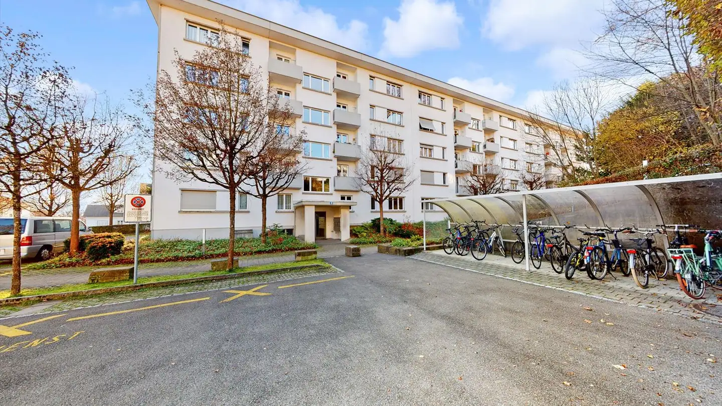 Parcheggio esterno in affitto - Lachenacker 15, 8049 Zürich