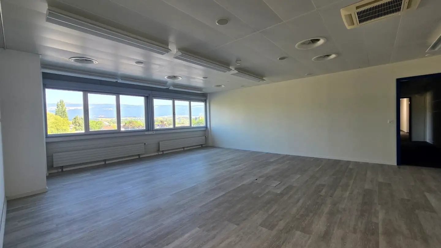 Commerciale in affitto - Avenue Des Sports 42, 1400 Yverdon-les-Bains - Photo 3