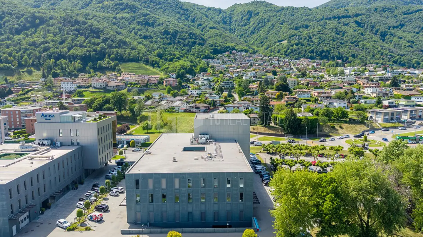 Spazio ufficio in affitto - Via Cantonale 36, 6928 Manno - Foto 2