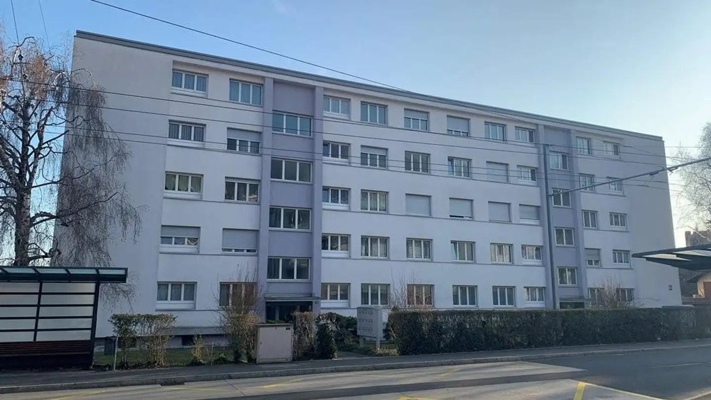 Single garage for rent - Rue De La Dîme, 2072 St-Blaise