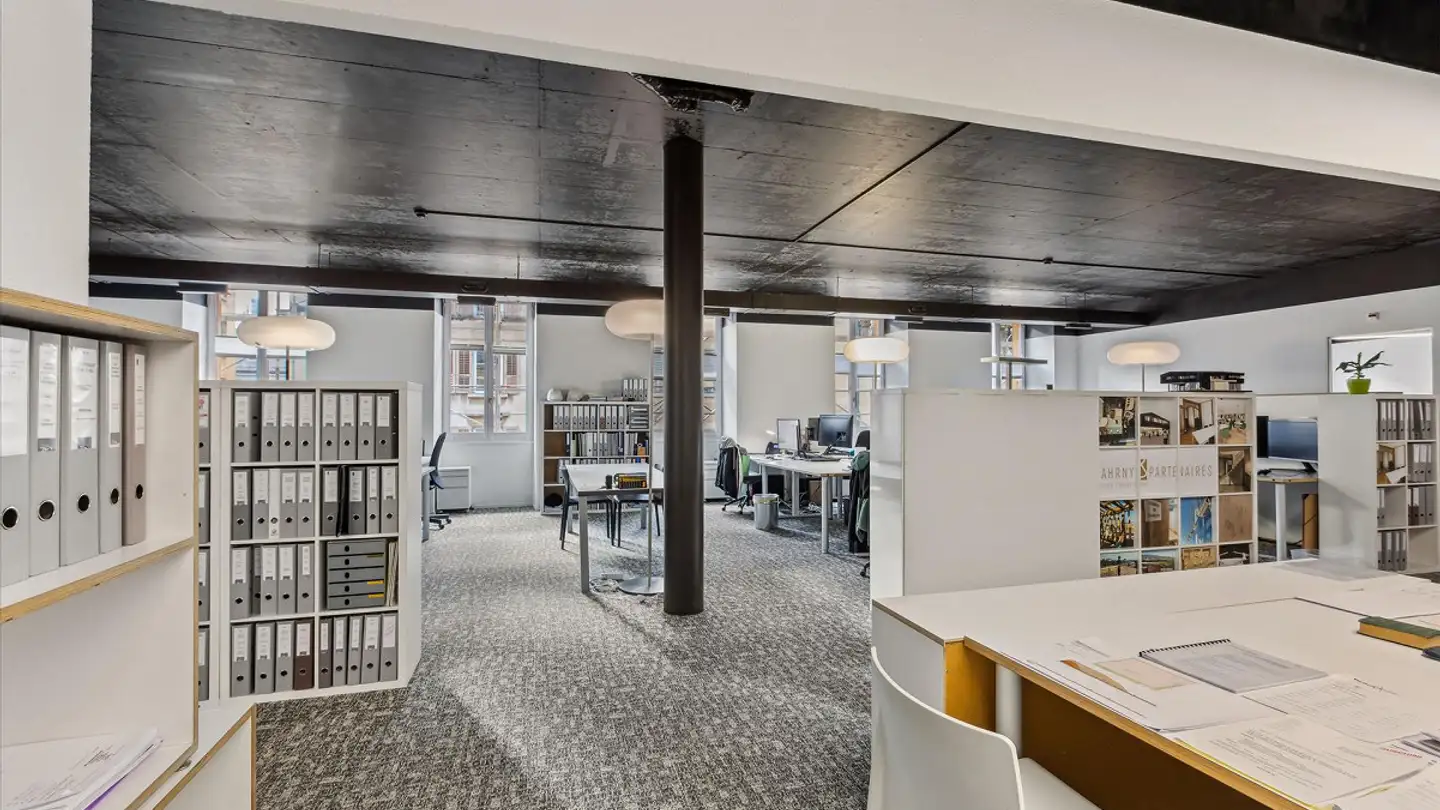 Office space for rent - Rue De L'hôpital 20, 2000 Neuchâtel - Photo 4
