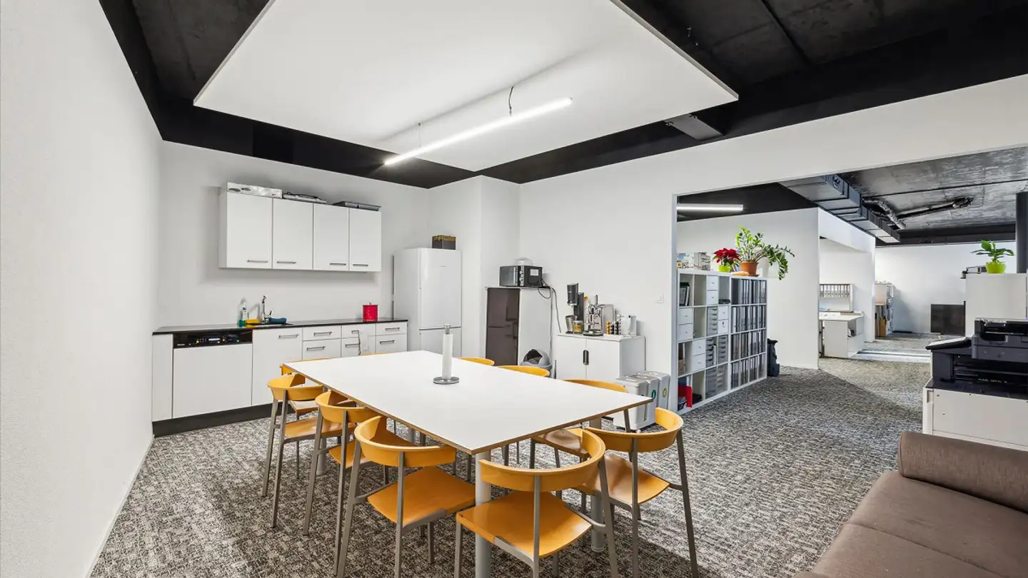 Office space for rent - Rue De L'hôpital 20, 2000 Neuchâtel - Photo 2