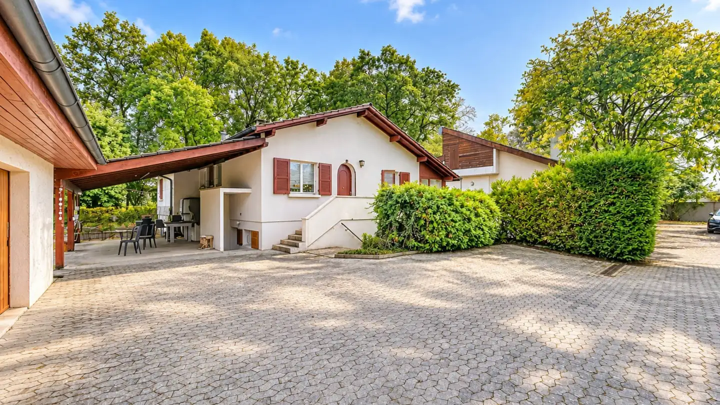 Villa for sale - 1253 Vandoeuvres