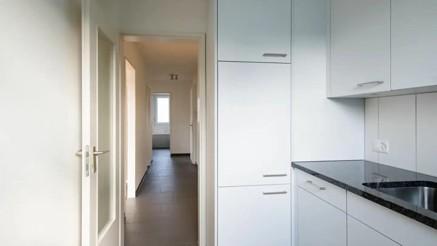 Apartment for rent - Hallenstrasse 8, 4104 Oberwil BL - Photo 3