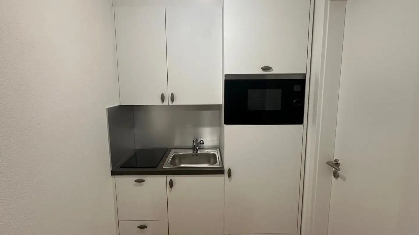 Workshop for rent - Chemin du Signal, 1070 Puidoux