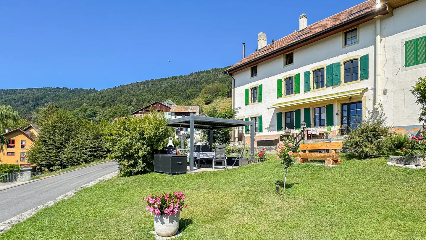 Casa singola in vendita - Route De Villars-Burquin, 1423 Romairon - Foto 2