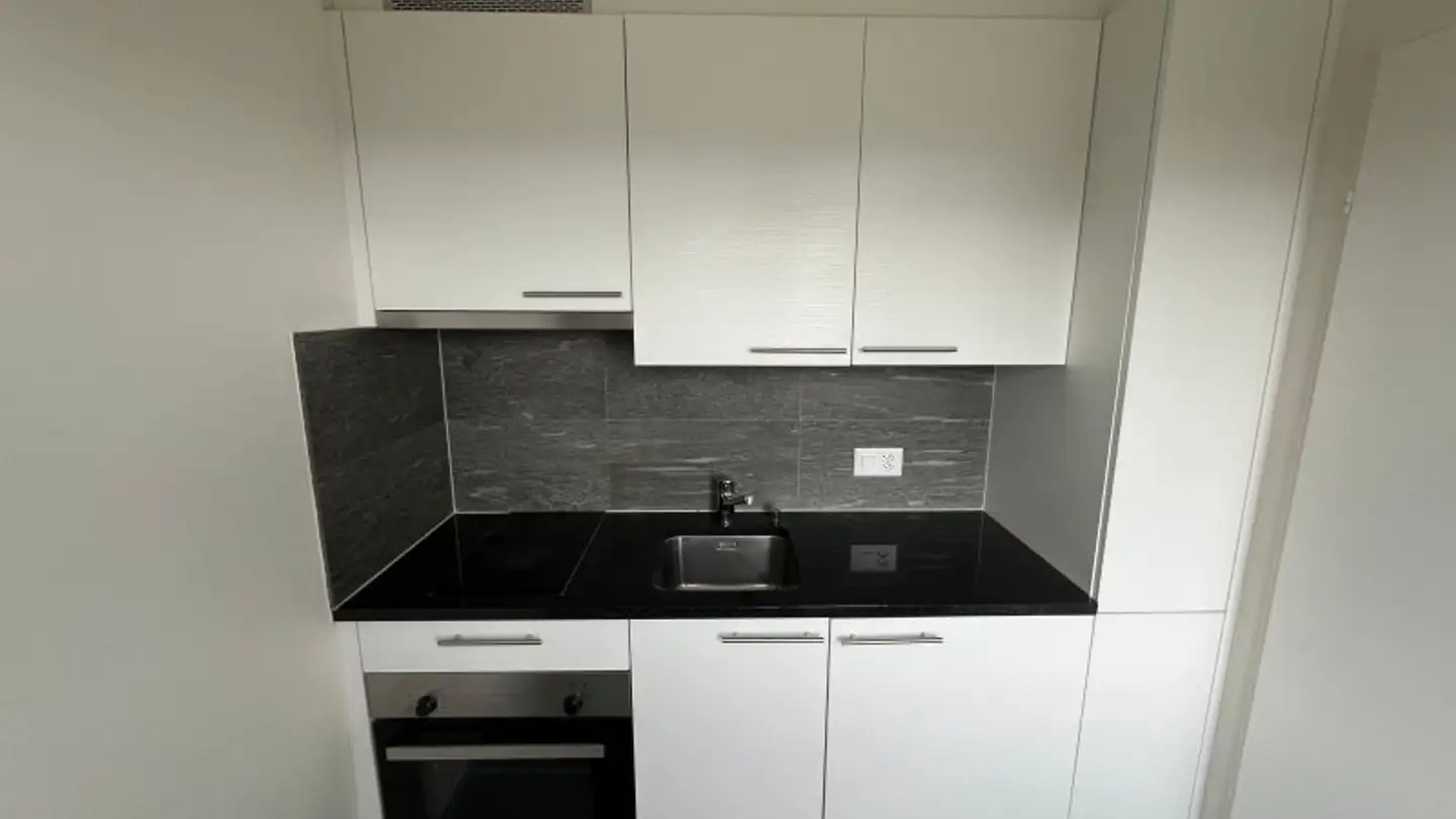 Apartment for rent - Rue Des Parcs 71, 2000 Neuchâtel - Photo 3