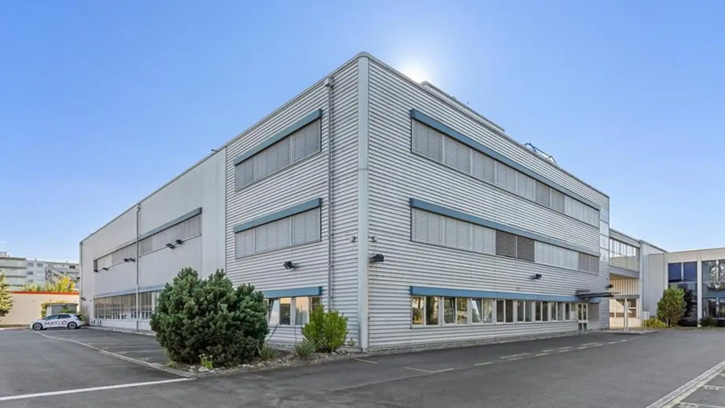 Gewerbe mieten - Avenue Des Sports 42, 1400 Yverdon-les-Bains