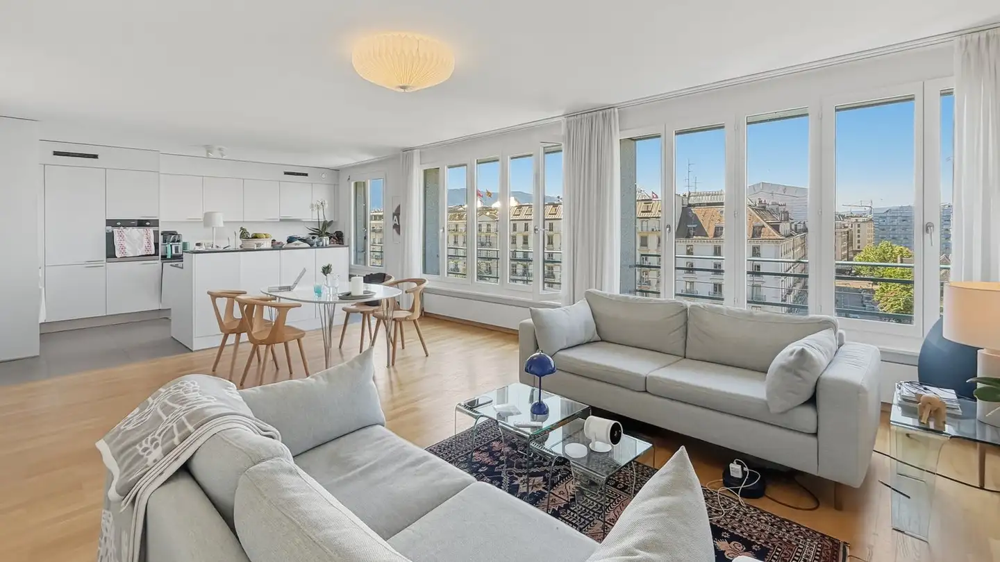 Attic flat for rent - Place Des Alpes 2, 1201 Genève