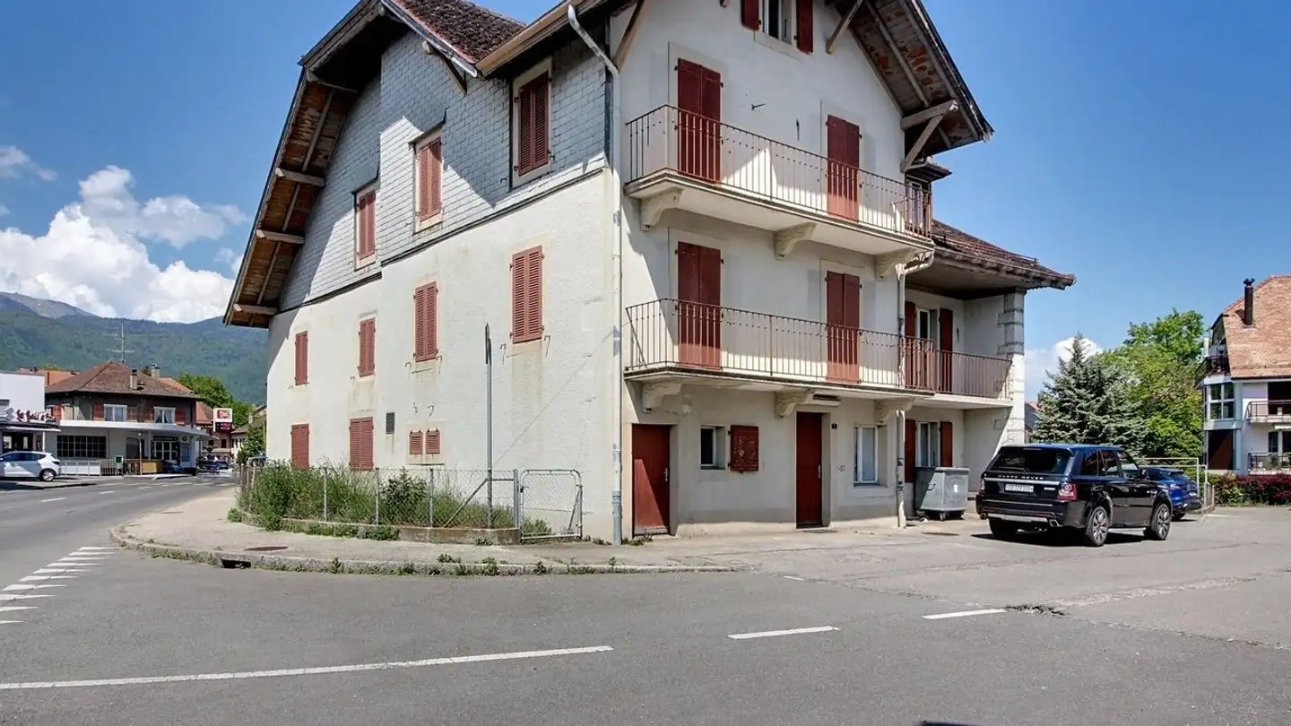 Edificio residenziale in vendita - Chemin Du Martinet 1, 1263 Crassier