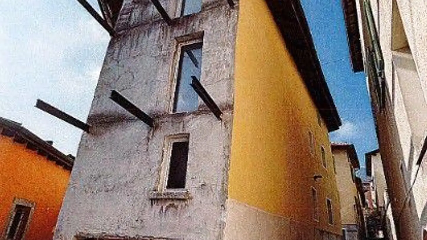 Single house for sale - Piazzéta Di Massée, 6837 Caneggio