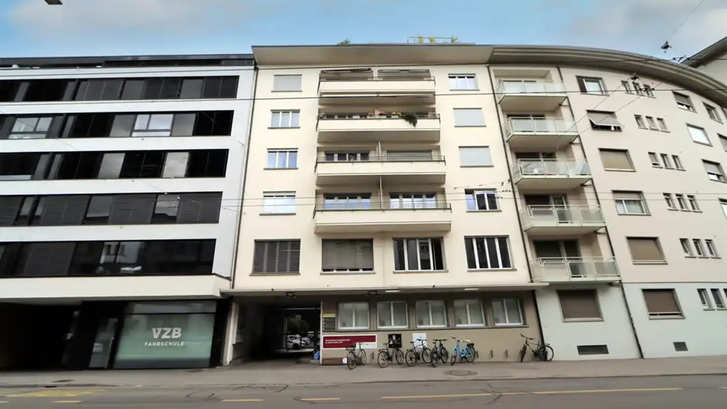 Commerciale in affitto - Rue Johann-Verresius / Johann-Verresius-Strasse 13, 2502 Biel/Bienne
