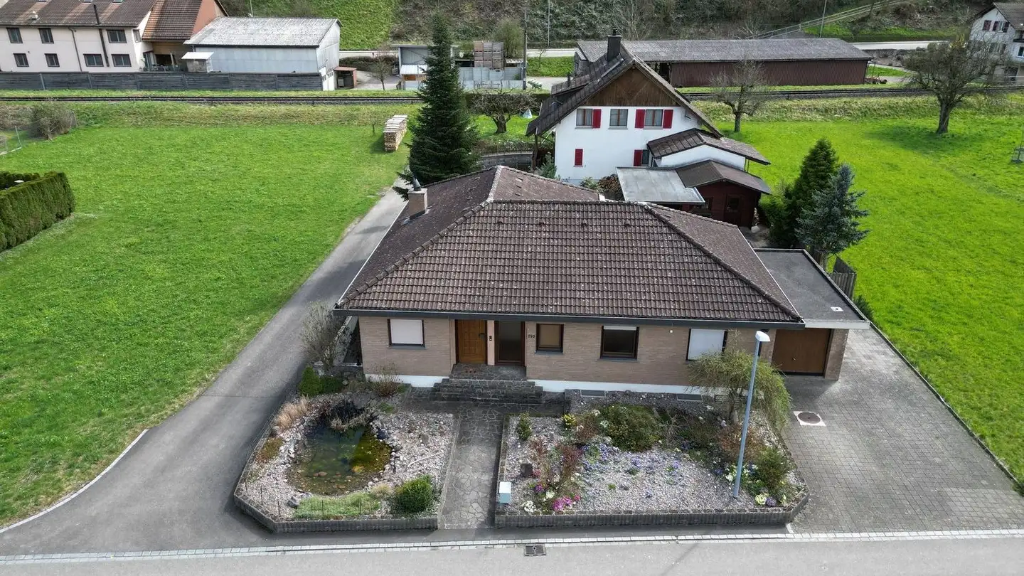 Einfamilienhaus mieten - Schulstrasse 240, 5326 Schwaderloch