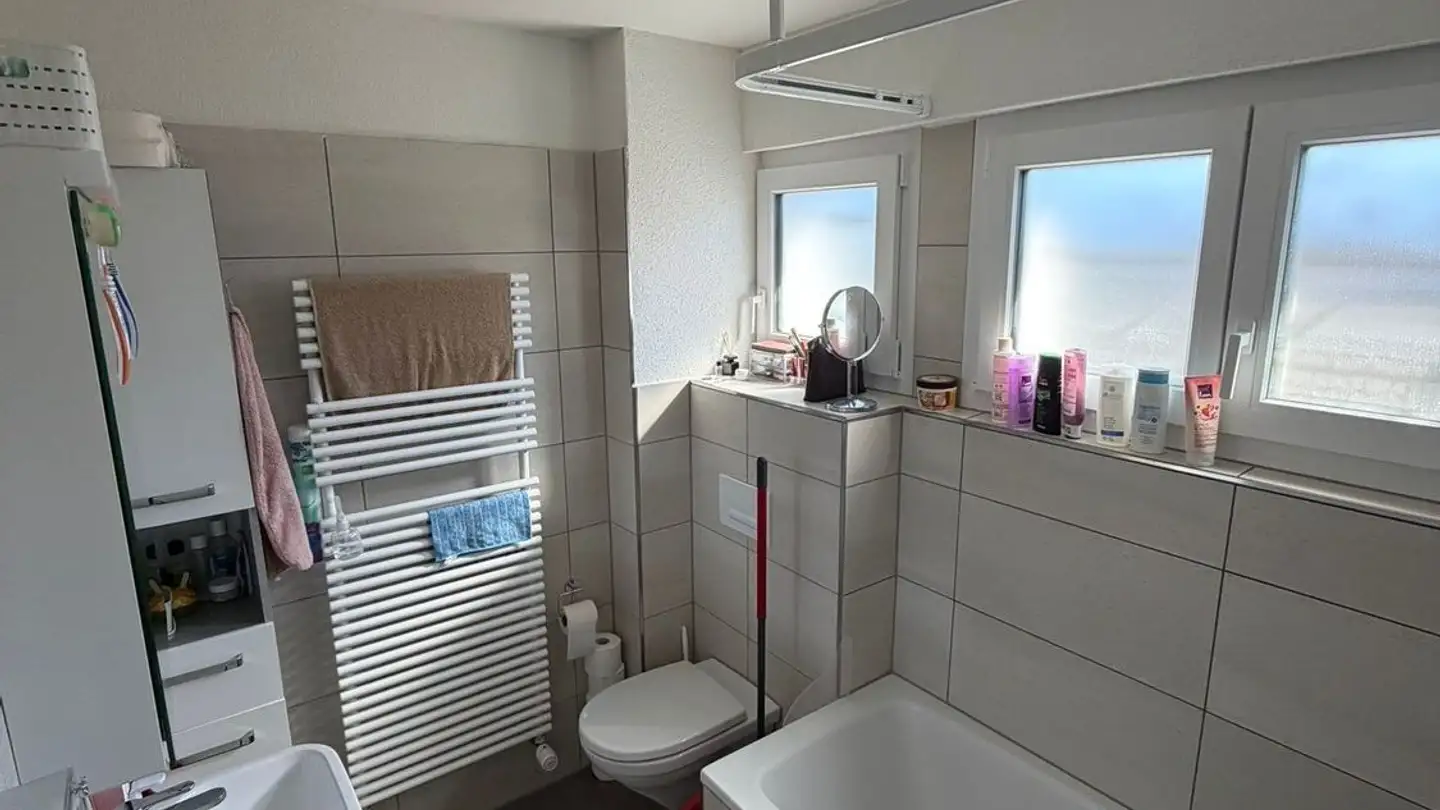 Wohnung mieten - 8915 Hausen am Albis - Foto 3