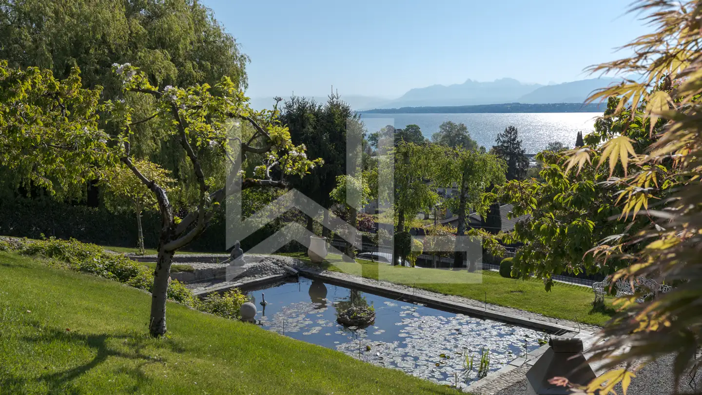 Casa singola in vendita - 1299 Crans-près-Céligny