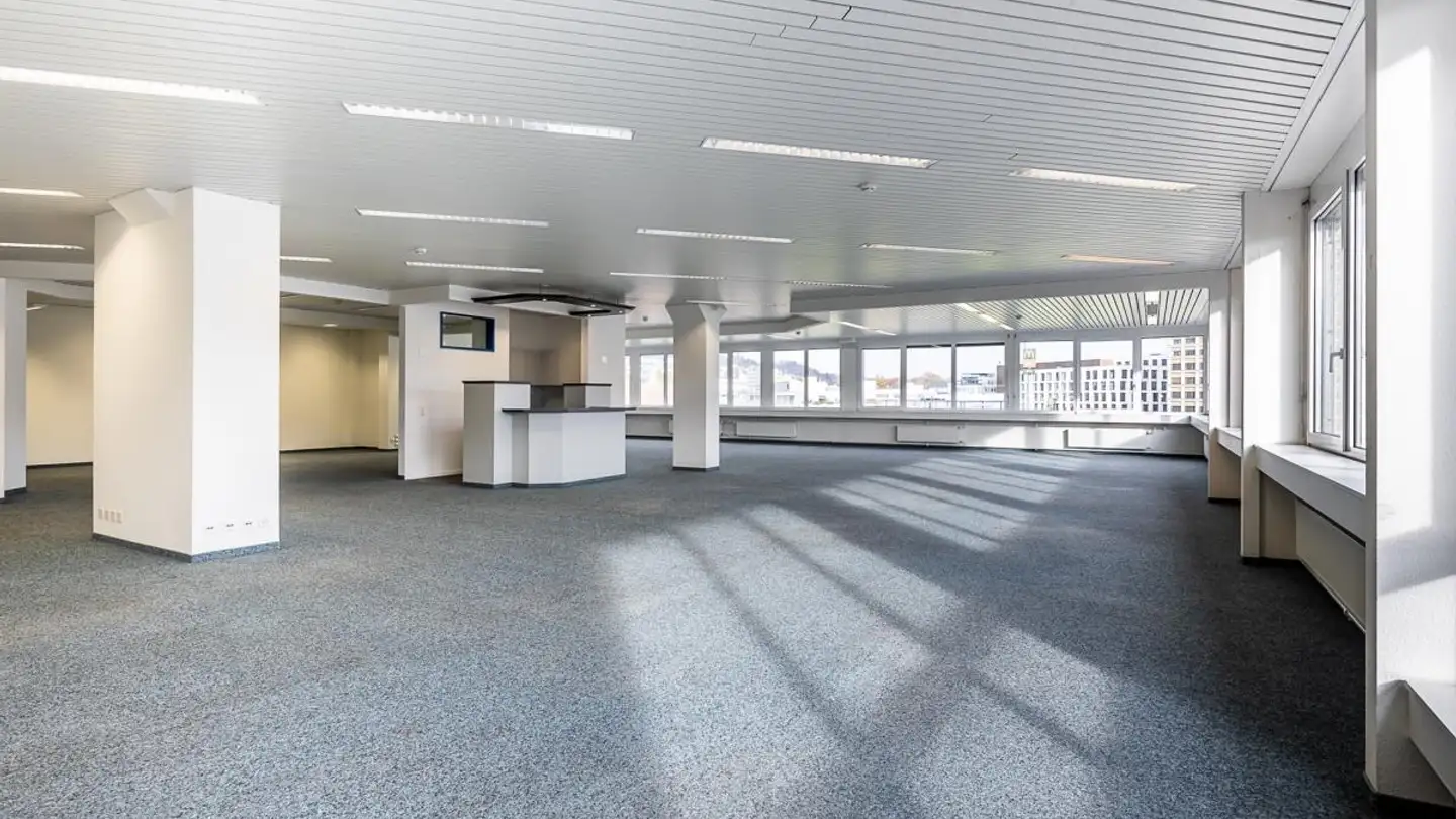 Office space for rent - Industriestrasse 10, 6010 Kriens - Photo 2