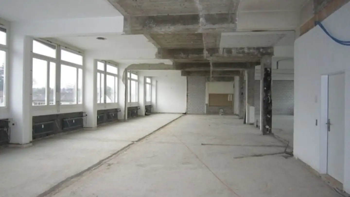 Commercial for rent - Wallisellenstrasse 301a, 8050 Zürich - Photo 2