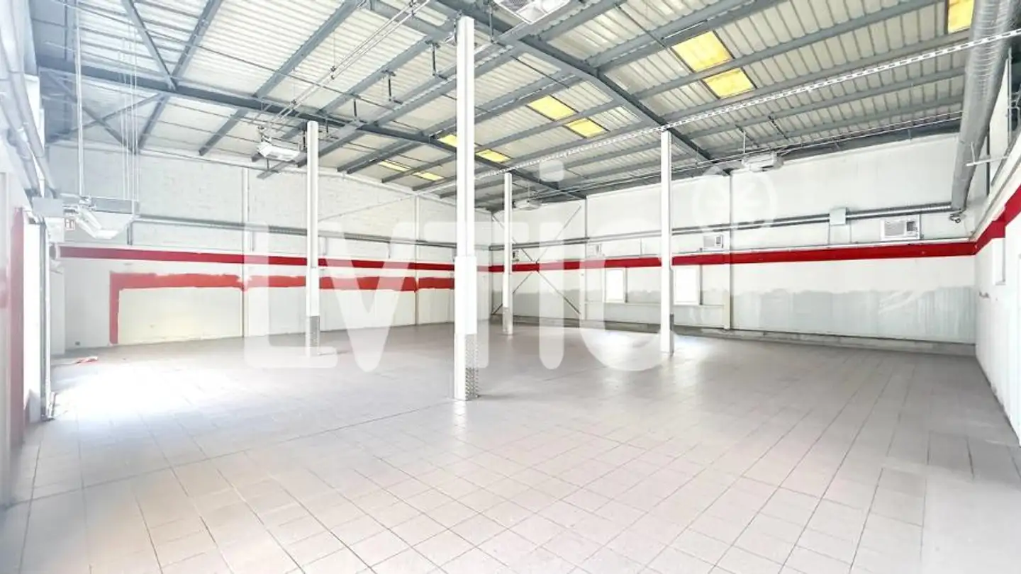 Storage space for rent - 3977 Granges VS - Photo 4