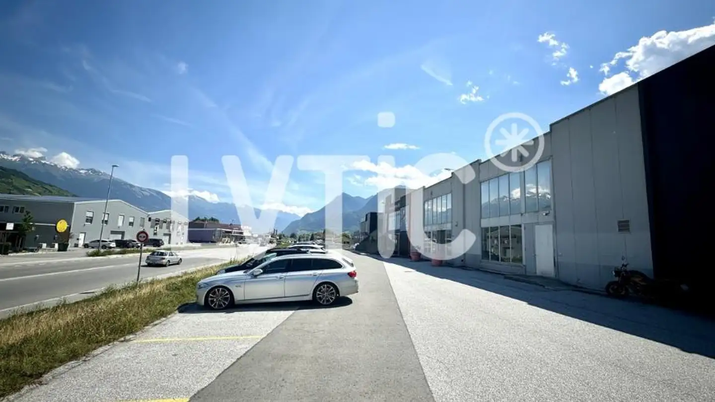 Storage space for rent - 3977 Granges VS