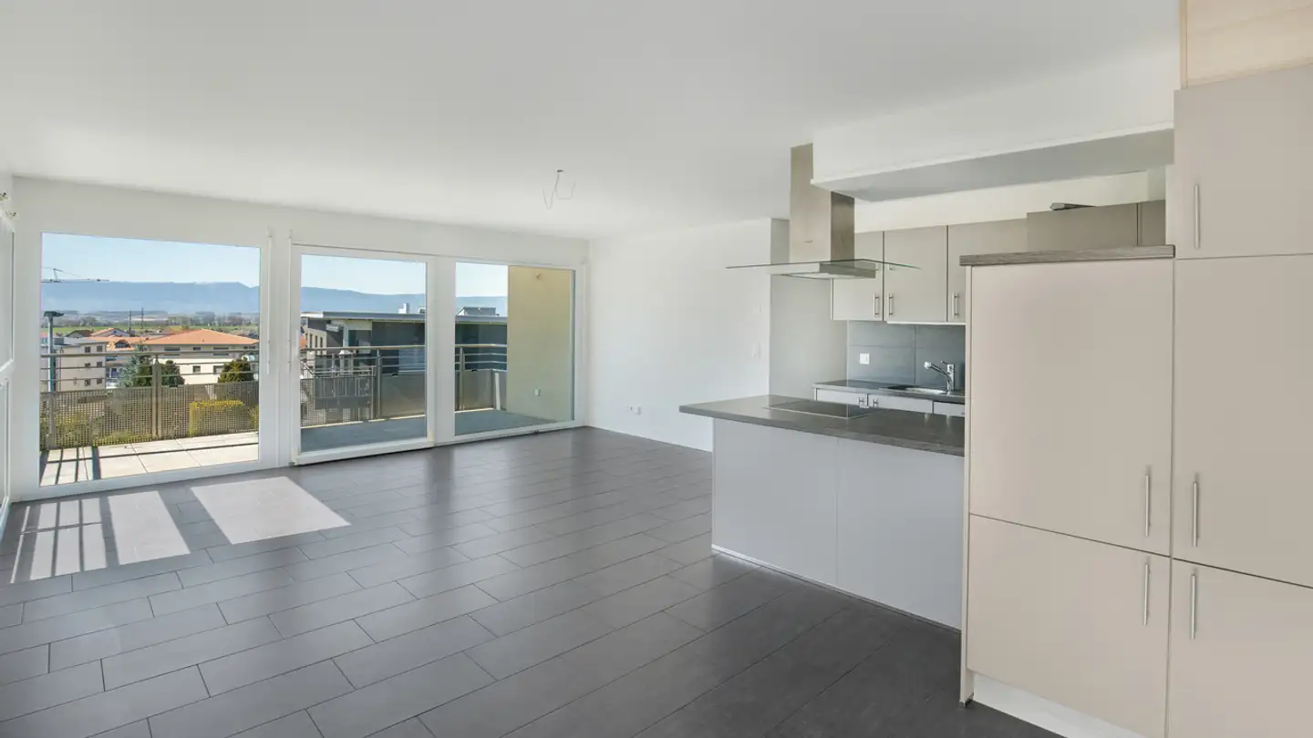 Apartment for sale - Impasse Côte-Des-Esserts, 1774 Cousset - Photo 2