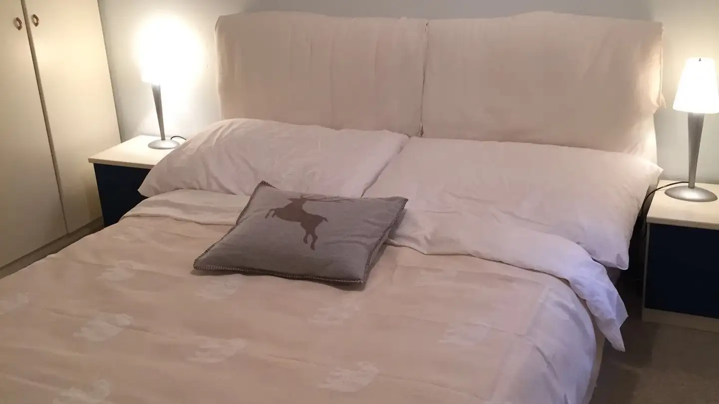 Appartement à louer - Via Ruinatsch, 7500 St. Moritz - Photo 4