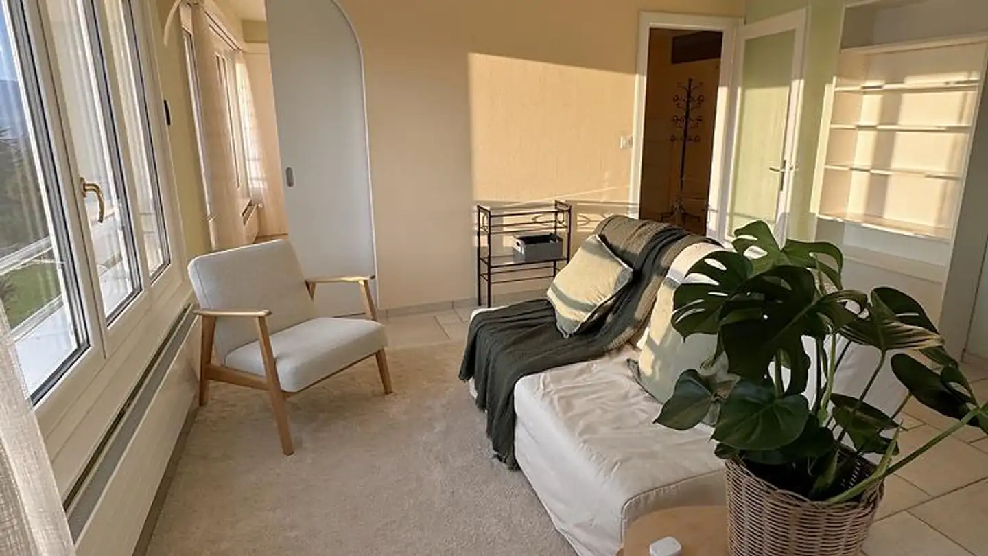 Furnished apartment for rent - 1817 Brent