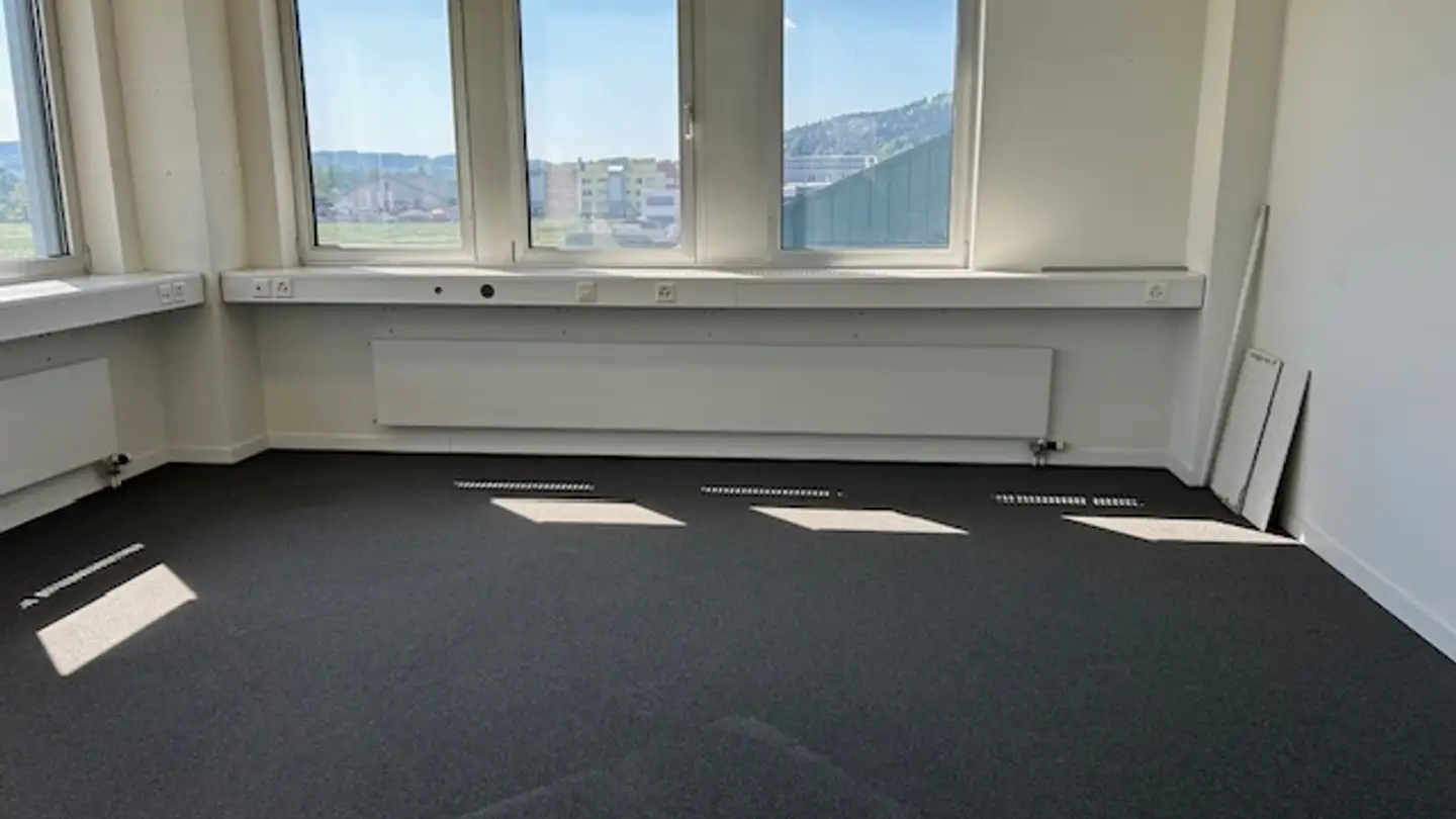 Spazio ufficio in affitto - Henauerstrasse 2, 9524 Zuzwil SG - Photo 3