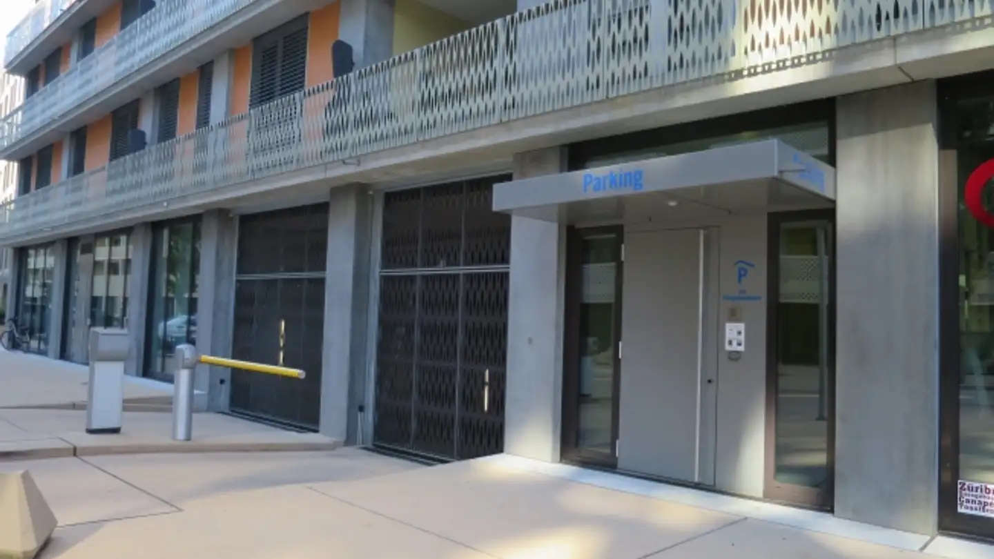 Tiefgaragenstellplatz mieten - Turbinenstrasse, 8005 Zürich