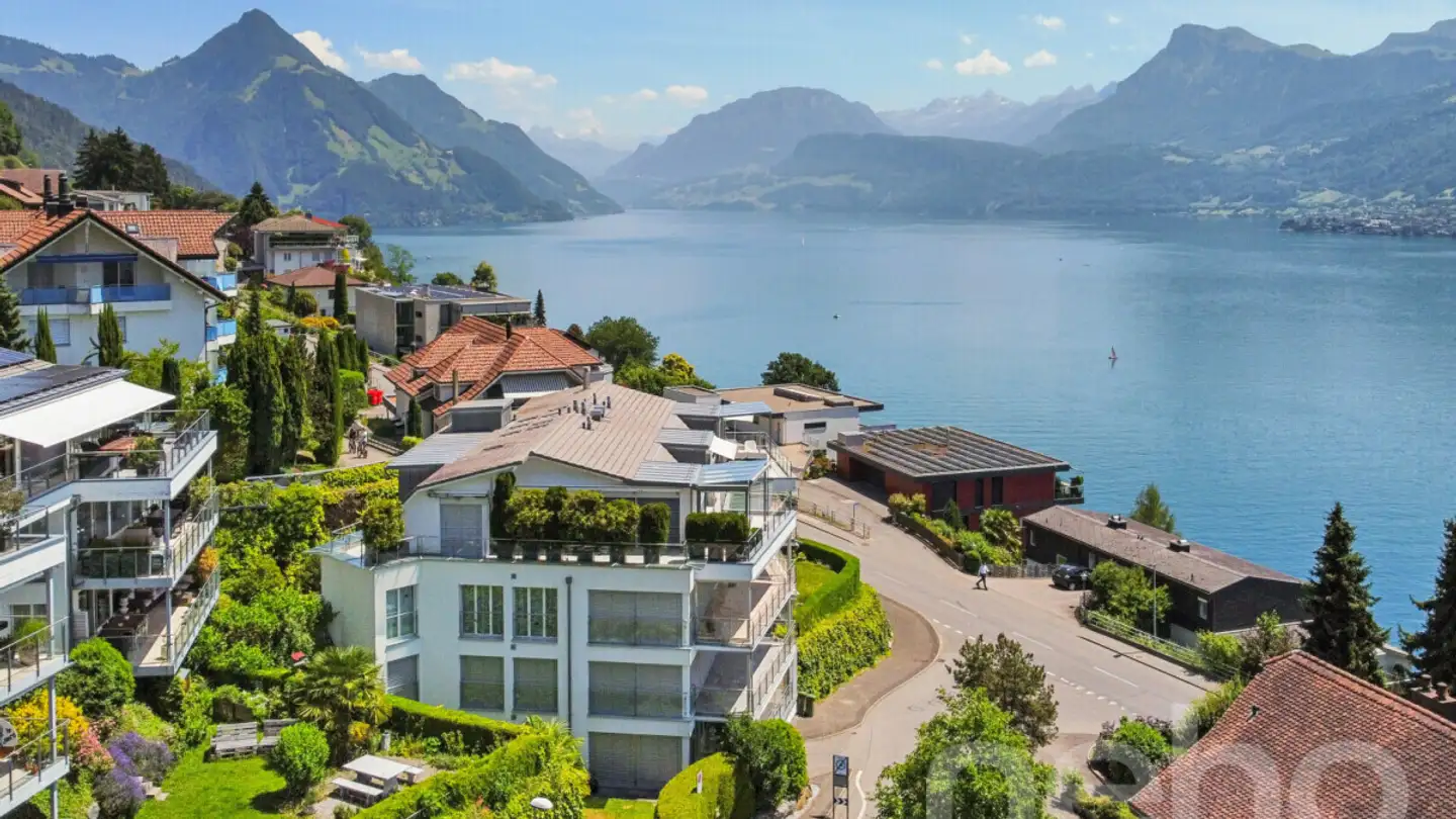 Appartamento a gradini in vendita - 6373 Ennetbürgen