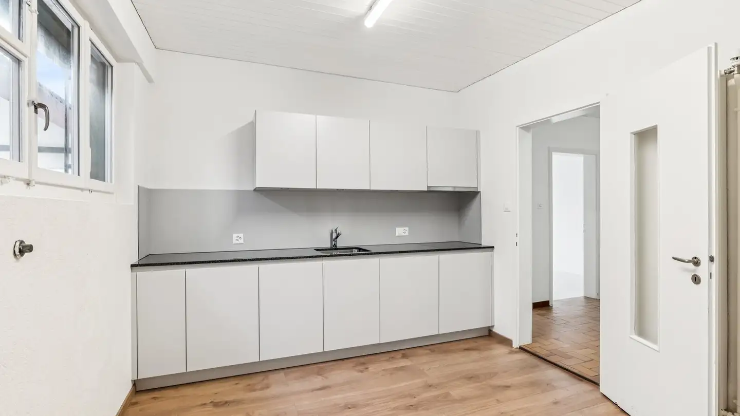 Immeuble industriel à louer - Industriestrasse 65, 3052 Zollikofen