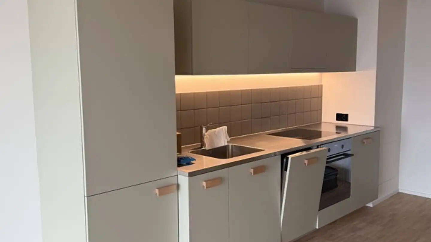 Wohnung mieten - Hardstrasse 6, 8105 Regensdorf - Foto 2