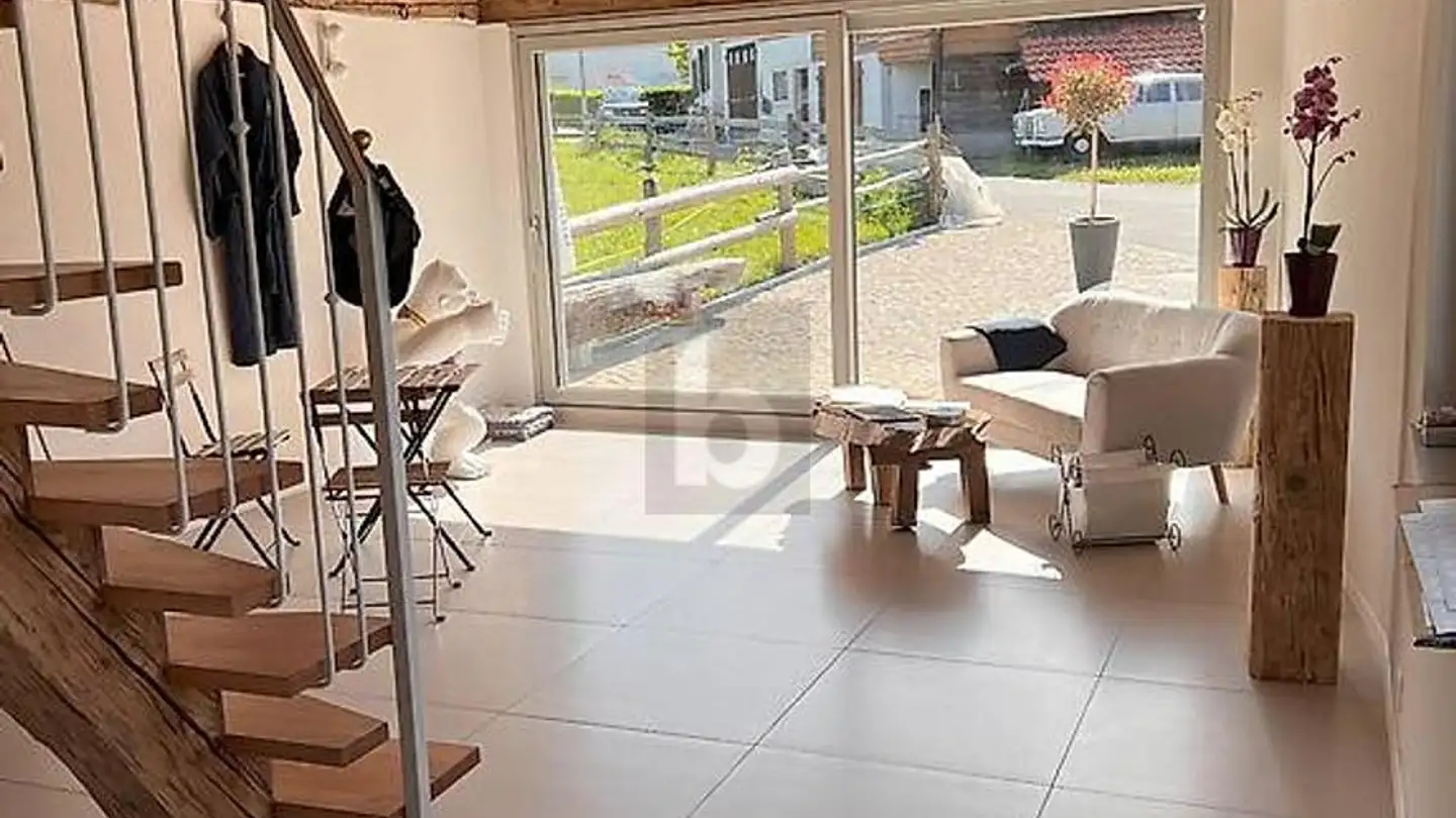 Bürofläche mieten - 1043 Sugnens