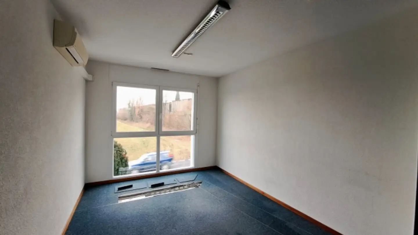 Office space for rent - Route Du Petit Eysins, 1262 Eysins - Photo 3