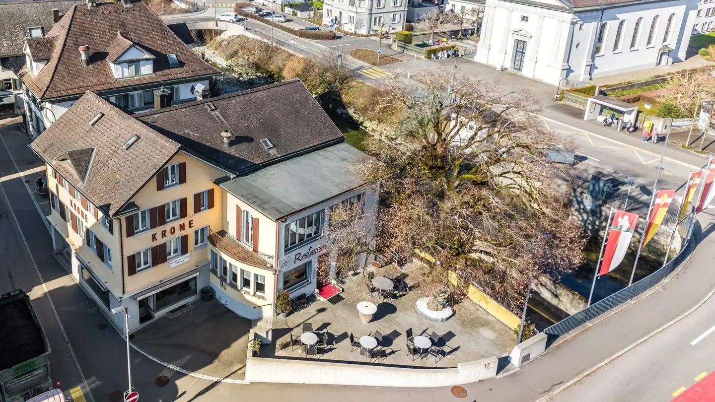 Restaurant à vendre - Kantonsstrasse 2, 8854 Galgenen