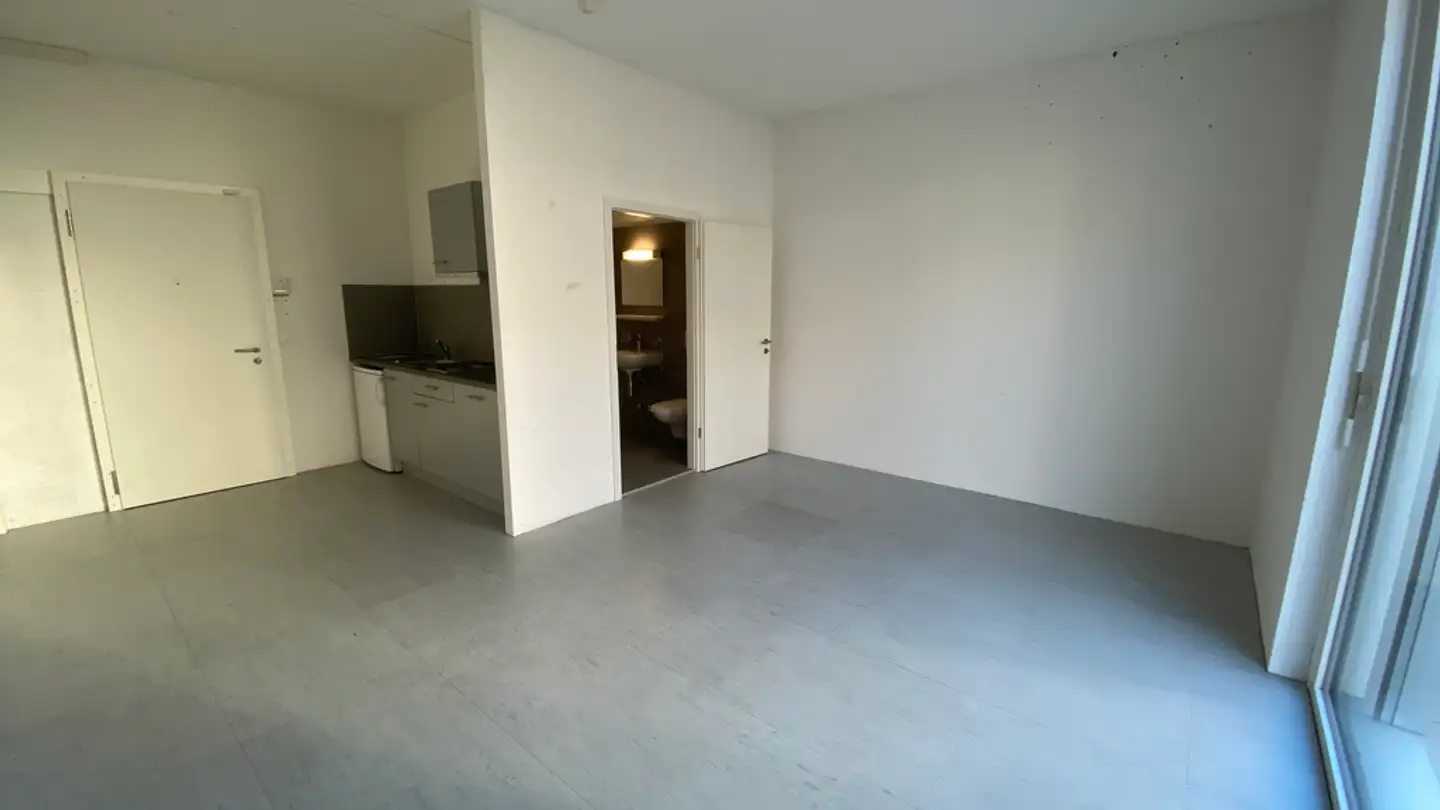 Commercial for rent - Chemin Du Rionzi 49, 1052 Le Mont-sur-Lausanne