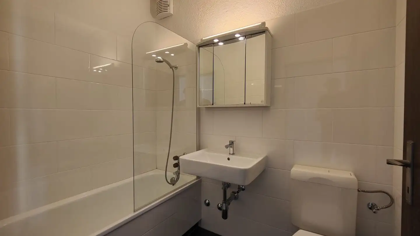 Studio for rent - Compognaparkweg 1, 7430 Thusis - Photo 3