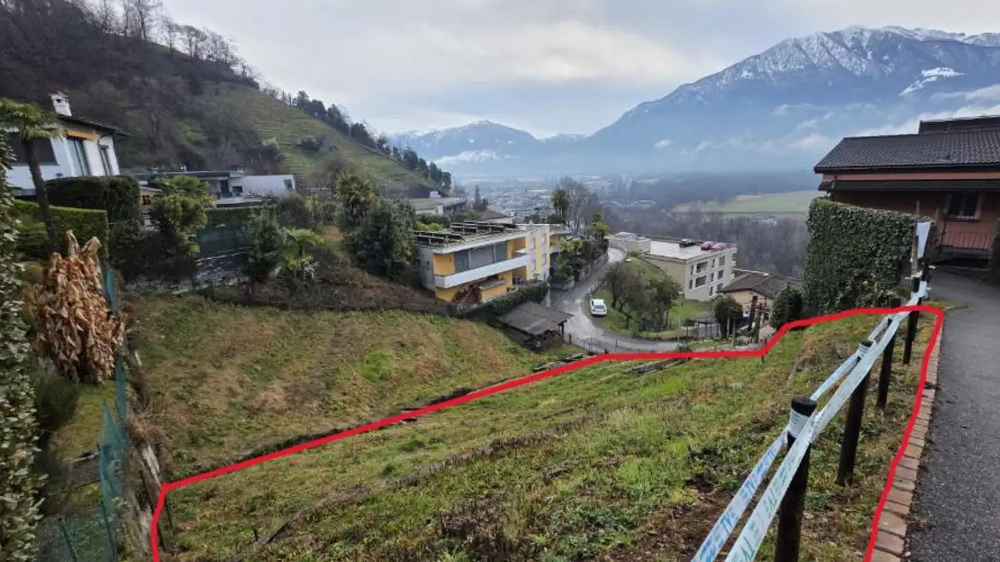 Constructible plot for sale - 6596 Gordola