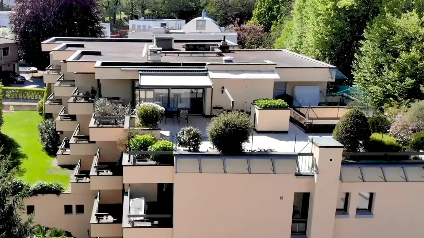 Apartment for rent - 6948 Porza